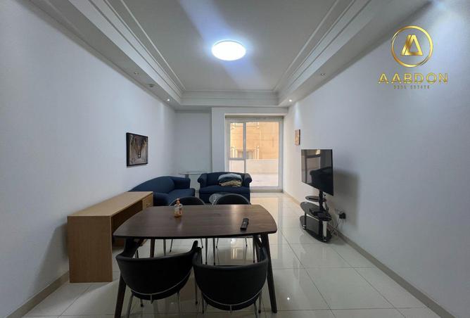 968427 - Property Image 3