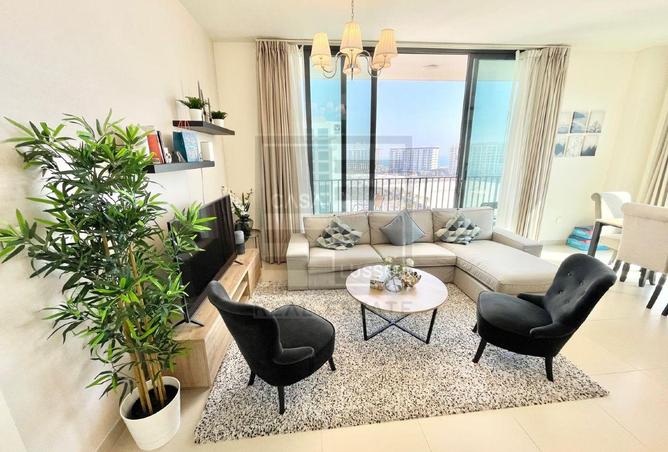 975330 - Property Image 2