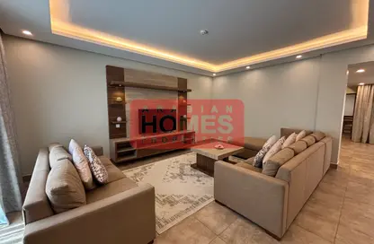Villa - 4 Bedrooms - 4 Bathrooms for rent in Al Juffair - Capital Governorate