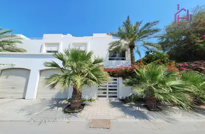 Villa - 3 Bedrooms - 4 Bathrooms for rent in Saar - Northern Governorate