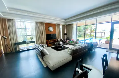 Villa - 6 Bedrooms - 7+ Bathrooms for sale in Amwaj Avenue - Amwaj Islands - Muharraq Governorate