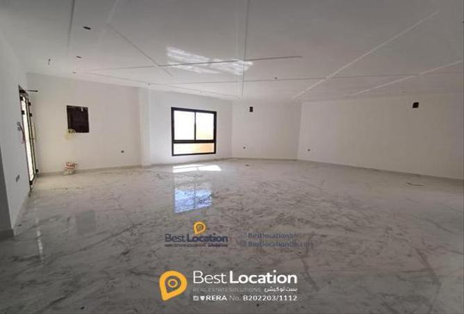 861652 - Property Image 2