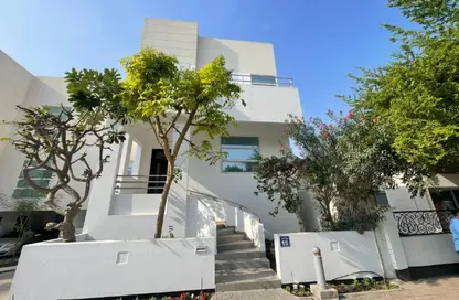 Villa - 4 Bedrooms - 4 Bathrooms for rent in Gufool - Manama - Capital Governorate