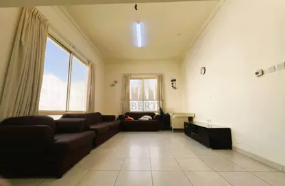 Apartment - 1 Bedroom - 1 Bathroom for rent in Mahooz - Manama - Capital Governorate