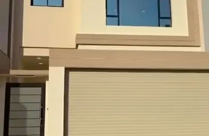 فيلا - 3 غرف نوم - 5 حمامات للبيع في ديار المحرق - المحرق