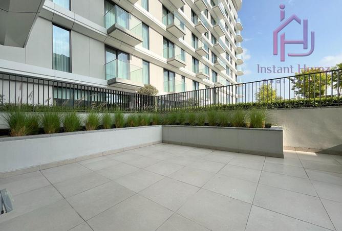 983932 - Property Image 2