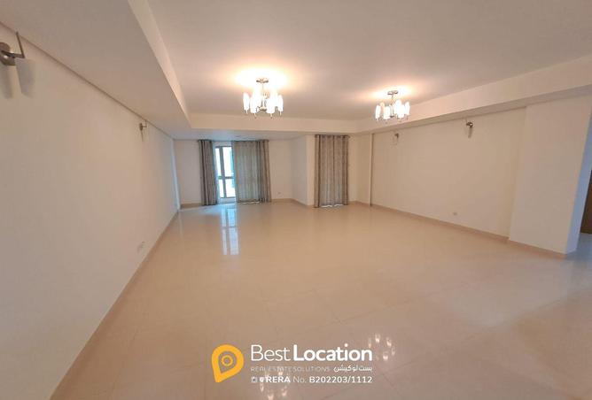 938312 - Property Image 2