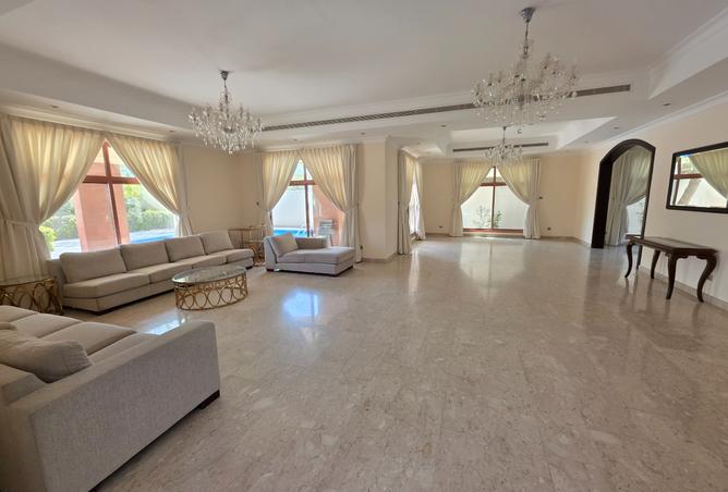 985014 - Property Image 3