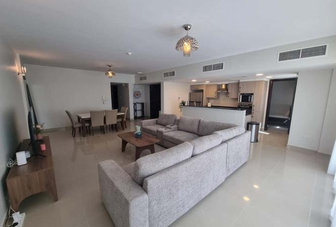 957110 - Property Image 3