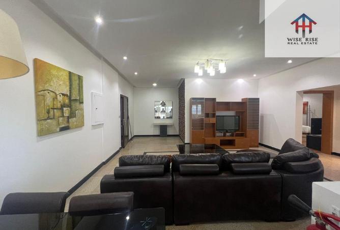 966777 - Property Image 2