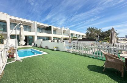 Villa - 2 Bedrooms - 4 Bathrooms for rent in Tala Island - Amwaj Islands - Muharraq Governorate
