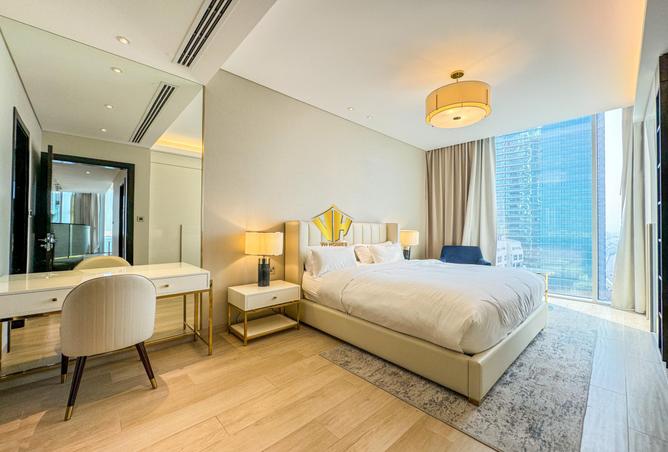 981646 - Property Image 2