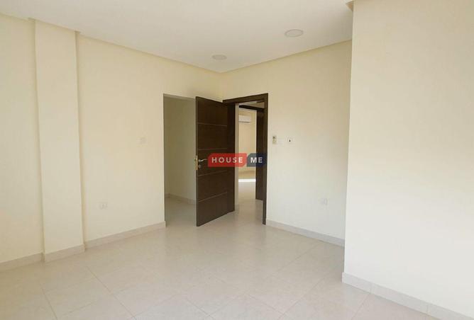 981031 - Property Image 2