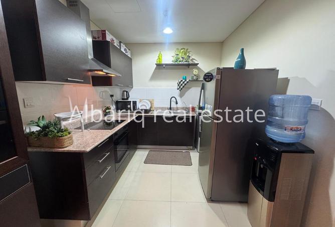 976245 - Property Image 3