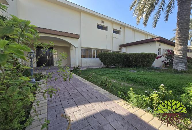 987974 - Property Image 2