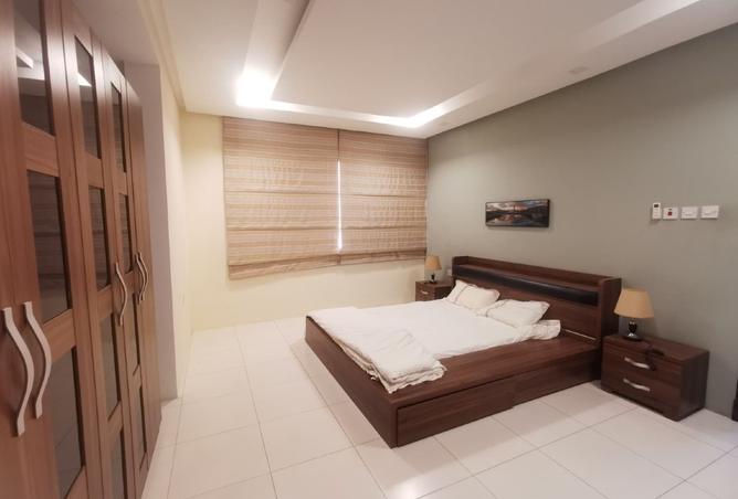 967759 - Property Image 2