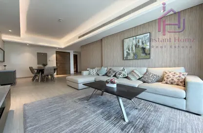 Apartment - 2 Bedrooms - 3 Bathrooms for rent in Al Juffair - Capital Governorate