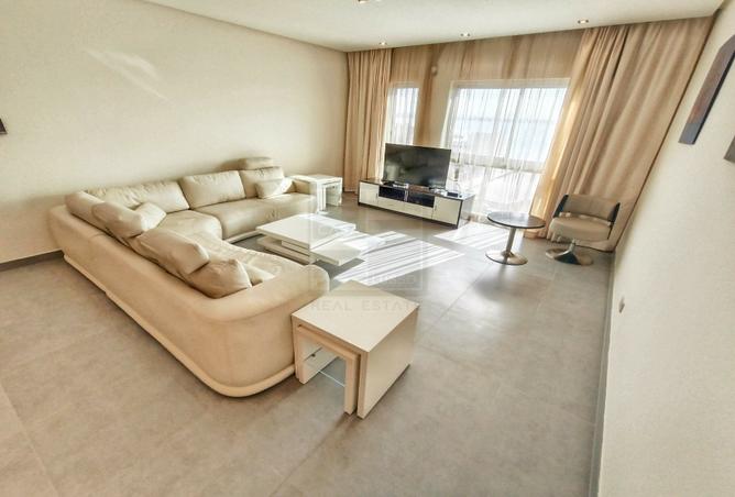 966668 - Property Image 2