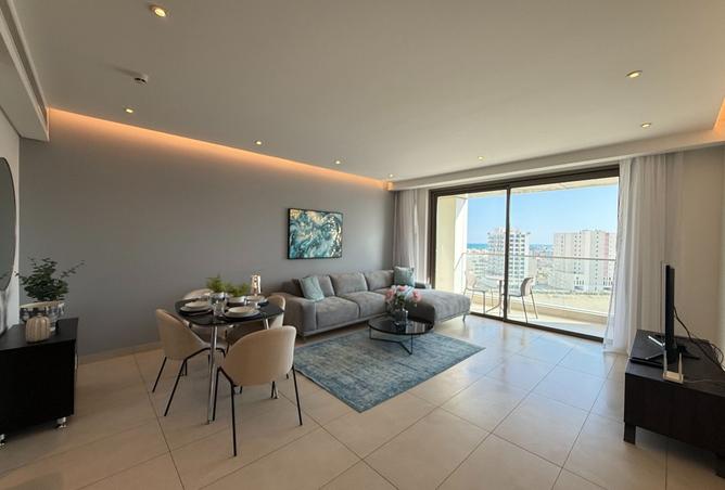 983285 - Property Image 3