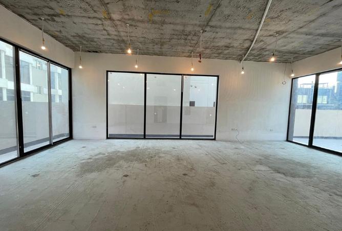 971878 - Property Main Image