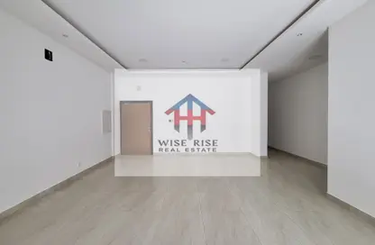 Apartment - 3 Bedrooms - 4 Bathrooms for rent in Hidd - Muharraq Governorate