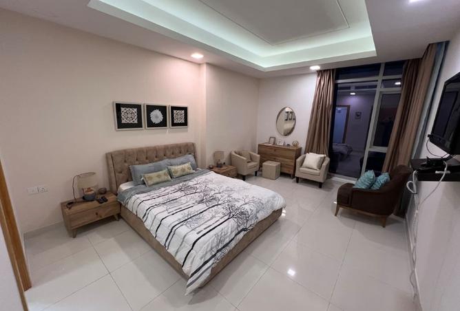 977103 - Property Image 2