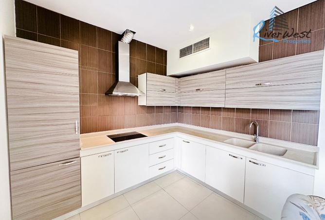 978213 - Property Image 3