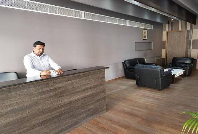 952728 - Property Image 2
