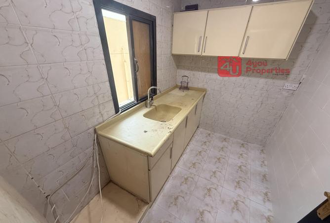 926658 - Property Image 2