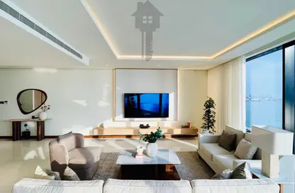 Apartment - 3 Bedrooms - 5 Bathrooms for sale in Hidd - Muharraq Governorate Apartment - 3 Bedrooms - 5 Bathrooms for sale in Hidd - Muharraq Governorate