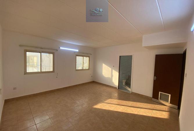 977581 - Property Image 3