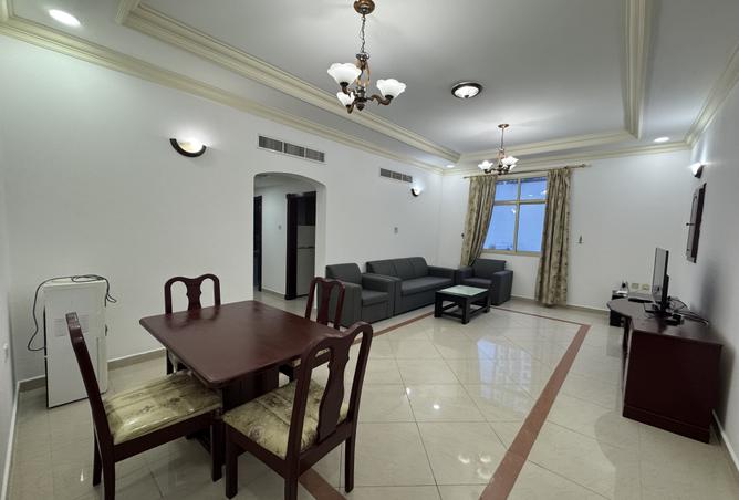 963781 - Property Image 3