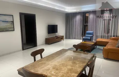 Apartment - 2 Bedrooms - 2 Bathrooms for rent in Al Juffair - Capital Governorate