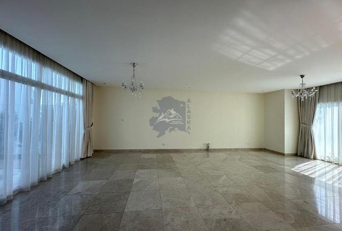 954002 - صورة العقار 3