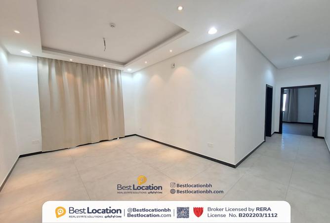 895748 - Property Main Image