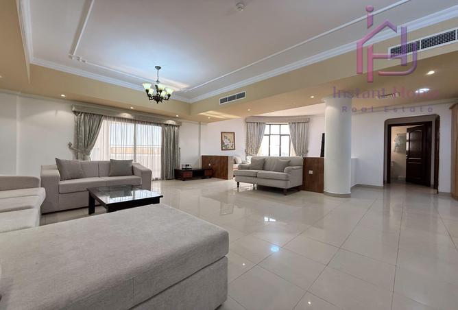 965538 - Property Image 2