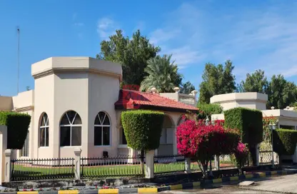 فيلا - 4 غرف نوم - 4 حمامات للايجار في سار - المحافظة الشمالية