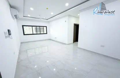 شقة - 2 غرف نوم - 2 حمامات للايجار في بو قوة - المحافظة الشمالية