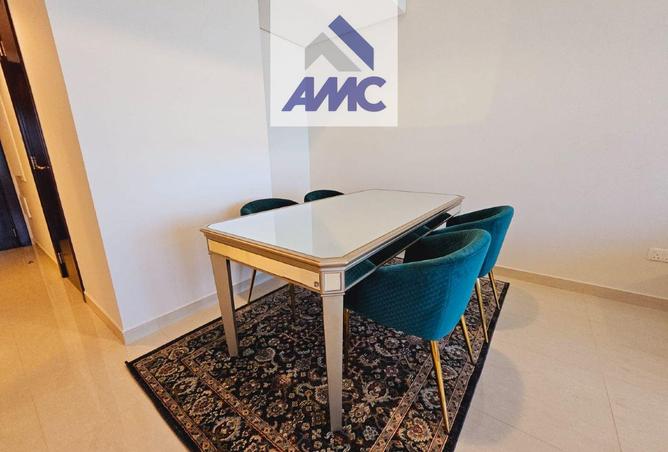 985429 - Property Image 3