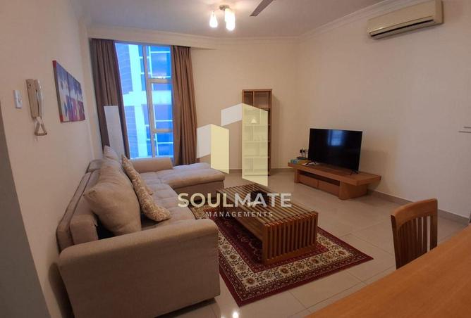 985414 - Property Image 3