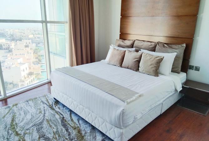 988793 - Property Image 2