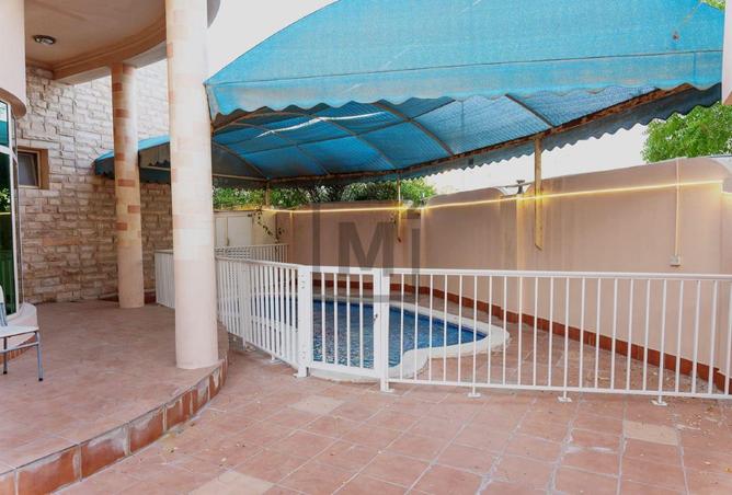 968829 - Property Image 2