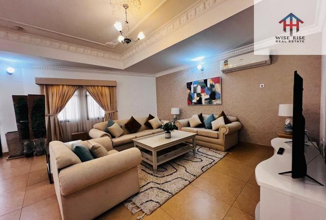 967000 - Property Image 2