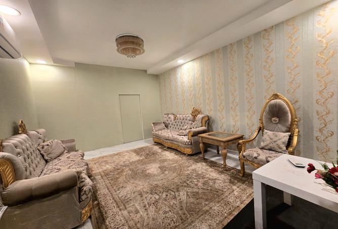 974618 - Property Image 2