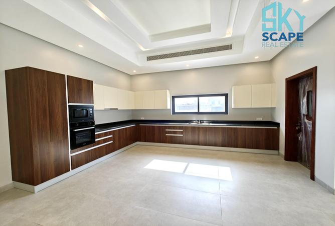 980379 - Property Image 2