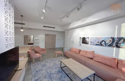 Apartment - 2 Bedrooms - 2 Bathrooms for rent in Al Juffair - Capital Governorate