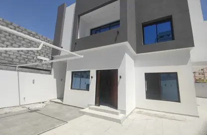 Villa - 3 Bedrooms - 4 Bathrooms for sale in Salmabad - Central Governorate