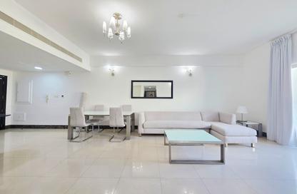 Apartment - 2 Bedrooms - 2 Bathrooms for rent in Al Juffair - Capital Governorate