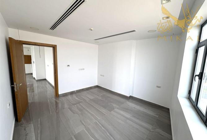 984266 - Property Image 3