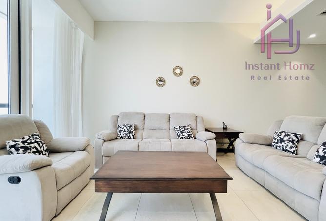 983203 - Property Main Image